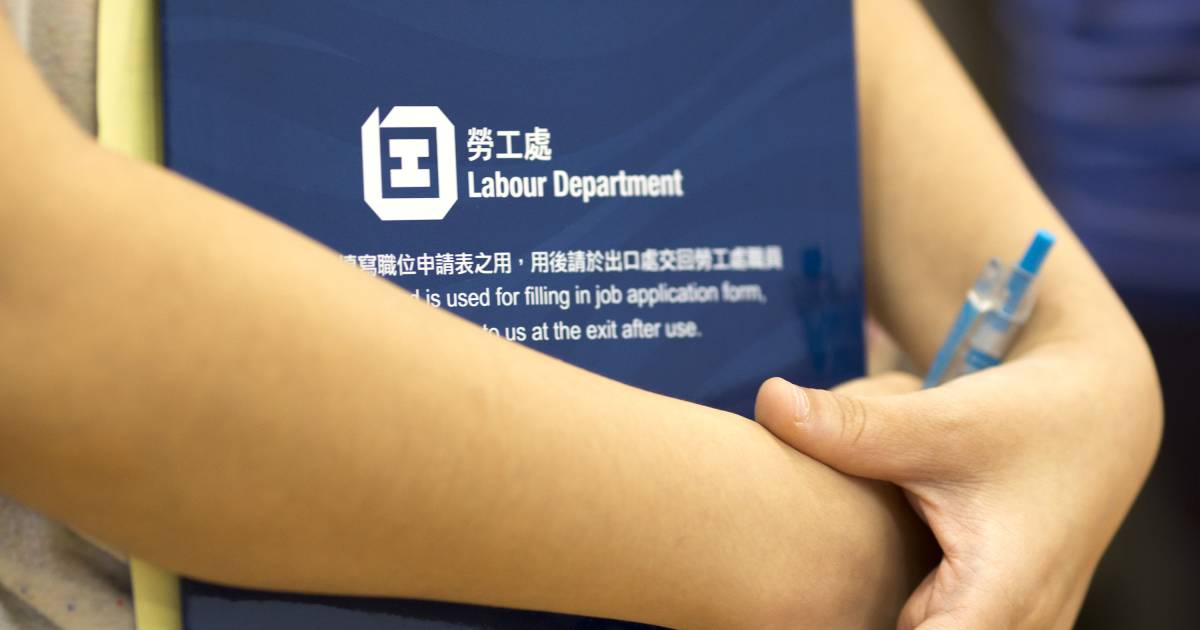 In China, Searches to ‘Find a Job’ Hit a Record